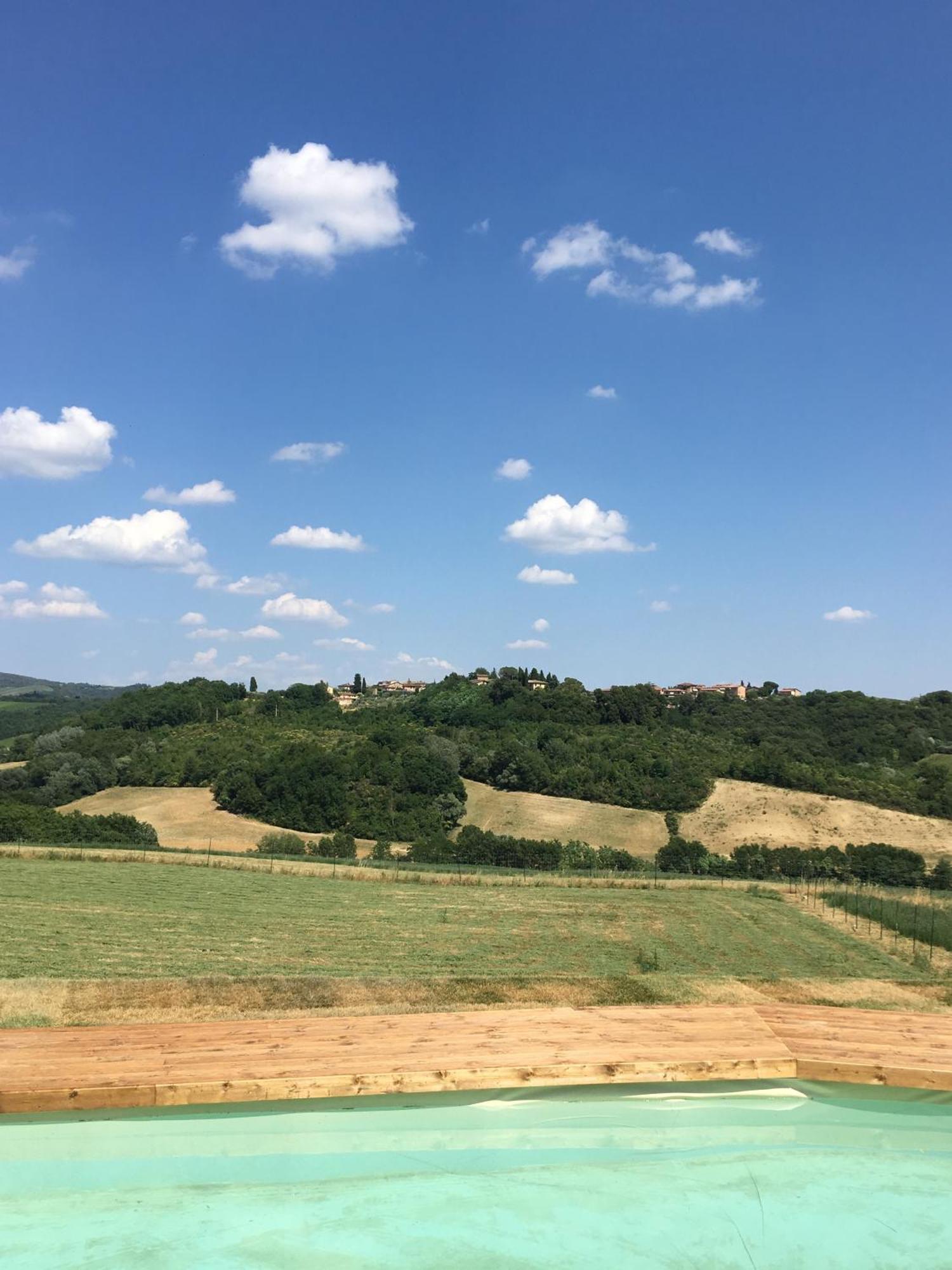 Agriturismo Le Tre Pietre - Podere Nel Chianti Quercegrossa Bagian luar foto