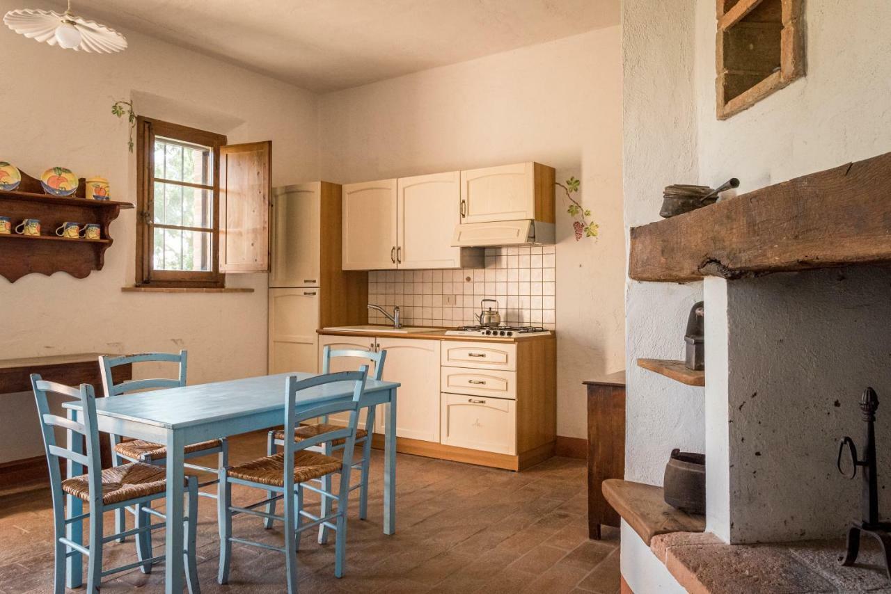 Agriturismo Le Tre Pietre - Podere Nel Chianti Quercegrossa Bagian luar foto