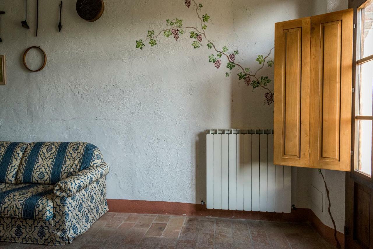 Agriturismo Le Tre Pietre - Podere Nel Chianti Quercegrossa Bagian luar foto